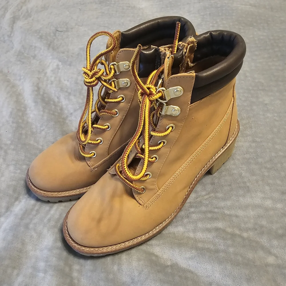 Sugar Tan Zip Boots - Size Women's 6.5 - Picture 2 of 4